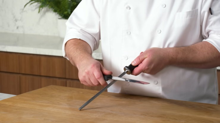 Maintaining Knife Sharpness: Tips and Tricks